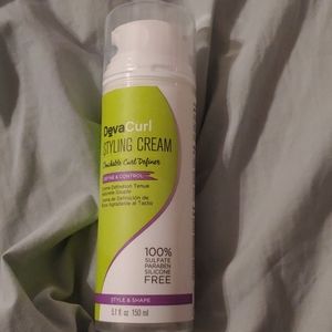 DevaCurl styling cream